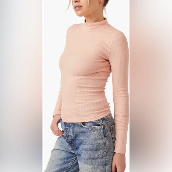 Free People Rickie Long Sleeve Top Soft Pink - Picture 3 of 3
